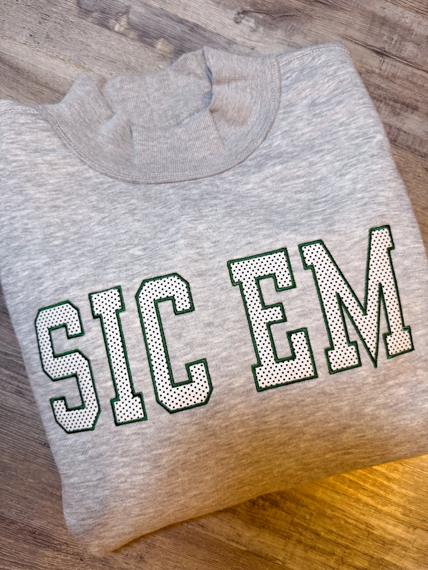 Baylor Sic Em Sweatshirt